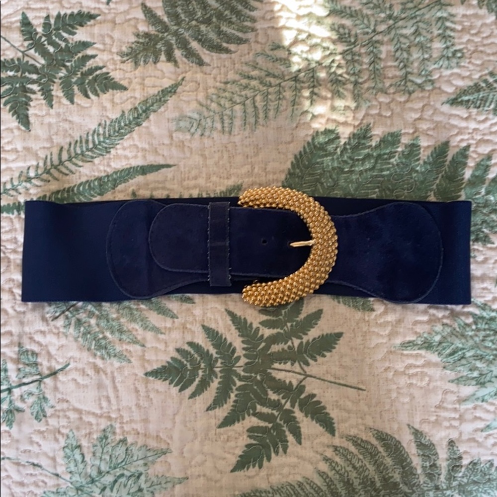 🛍 Bundle 6/$15 Blue suede waist belt